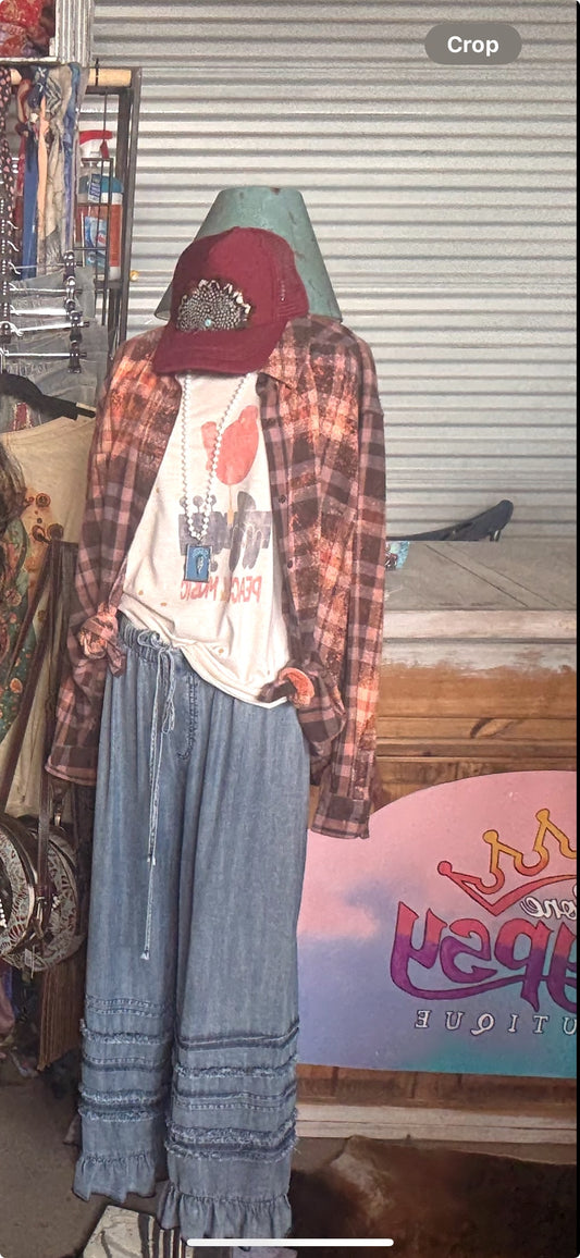 Easel Chambray pants