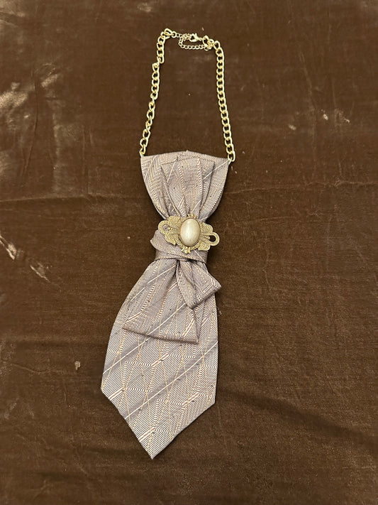 Vintage Tie necklace