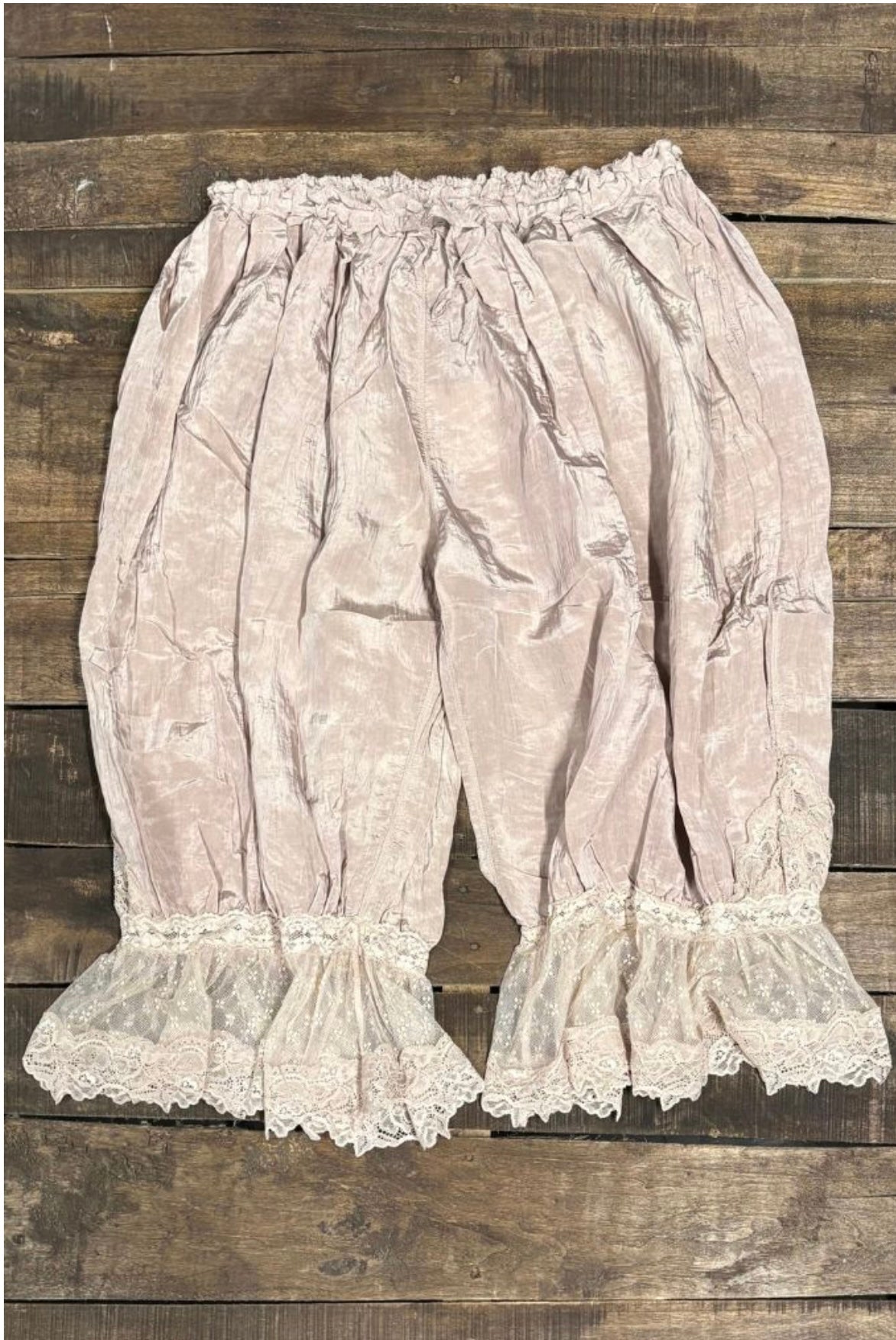 Alluring Romance Bloomers - Blush